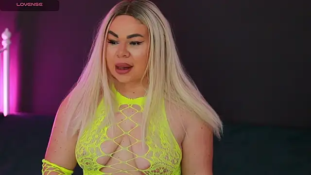 MissLilaa online show from 12-11-24, 05:37