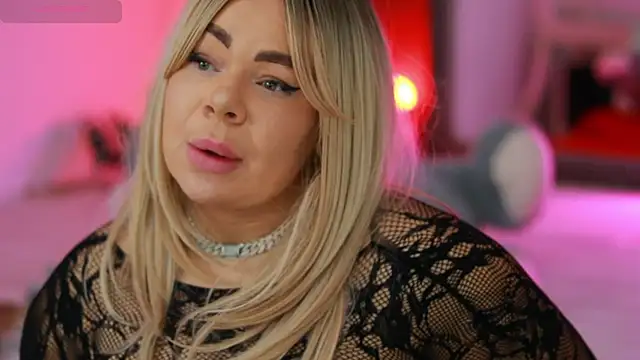 MissLilaa online show from 03-16-25, 08:32