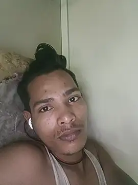 Snapshot of SU6575 chatting on 09-28-25, 09:14 SU6575 online show from 09-28-25, 09:14