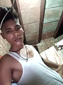 Snapshot of SU6575 chatting on 10-05-25, 04:38 SU6575 online show from 10-05-25, 04:38