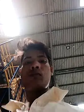 Snapshot of SU6575 chatting on 10-09-25, 08:01 SU6575 online show from 10-09-25, 08:01