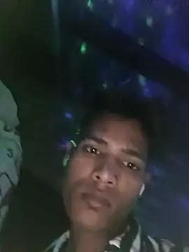 Snapshot of SU6575 chatting on 10-27-25, 12:09 SU6575 online show from 10-27-25, 12:09