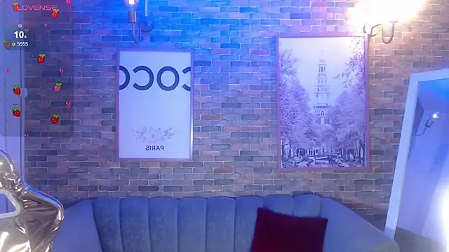 Kitty fox b online show from 03-19-25, 06:55