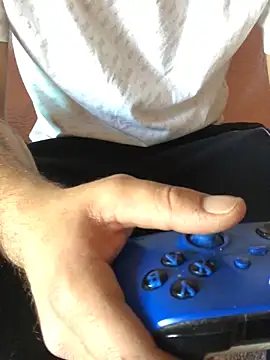 Snapshot of CrazyBoy95 chatting on 10-11-25, 01:53 CrazyBoy95 online show from 10-11-25, 01:53