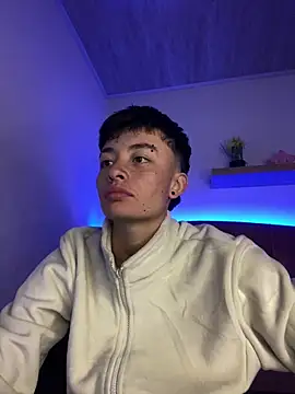 Snapshot of nico_18x chatting on 01-15-25, 01:09 nico 18x online show from 01-15-25, 01:09