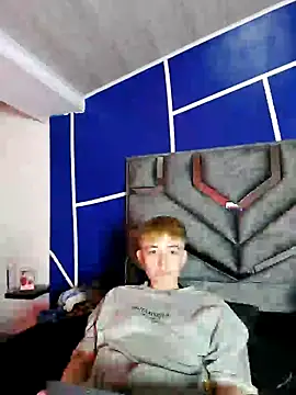 Snapshot of nico_18x chatting on 01-29-25, 10:58 nico 18x online show from 01-29-25, 10:58