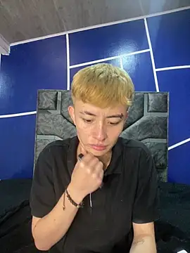 Snapshot of nico_18x chatting on 02-01-25, 02:58 nico 18x online show from 02-01-25, 02:58