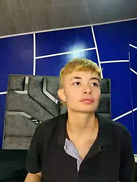 Snapshot of nico_18x chatting on 02-01-25, 06:00 nico 18x online show from 02-01-25, 06:00
