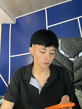 Snapshot of nico_18x chatting on 02-13-25, 05:58 nico 18x online show from 02-13-25, 05:58