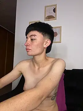 Snapshot of nico_18x chatting on 03-04-25, 08:05 nico 18x online show from 03-04-25, 08:05