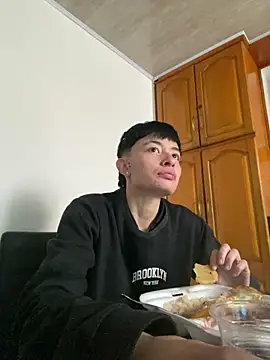 Snapshot of nico_18x chatting on 03-06-25, 07:54 nico 18x online show from 03-06-25, 07:54