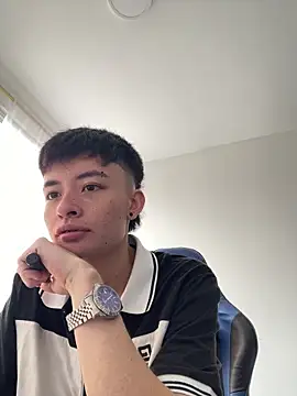 Snapshot of nico_18x chatting on 09-08-25, 04:28 nico 18x online show from 09-08-25, 04:28