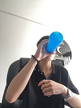 nico 18x online show from 11-16-25, 03:28