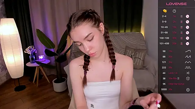 MilliBrown  online show from 02-19-25, 03:05