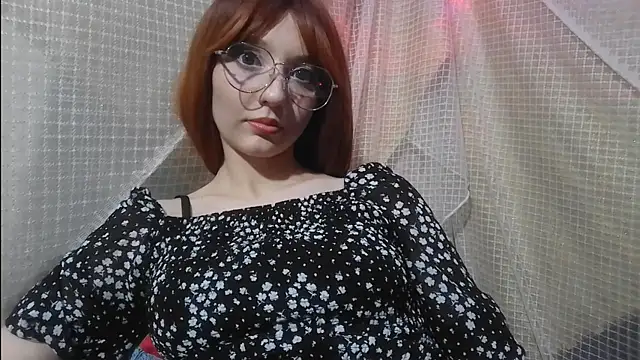 Snapshot of IsabellaBlacky chatting on 12-11-24, 06:25 IsabellaBlacky online show from 12-11-24, 06:25