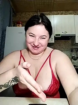 Holly-69 online show from 02-18-25, 08:58