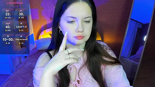 Snapshot of Rina_Bailey chatting on 12-16-24, 01:10 Rina Bailey online show from 12-16-24, 01:10