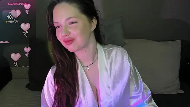 Snapshot of Rina_Bailey chatting on 02-15-25, 01:10 Rina Bailey online show from 02-15-25, 01:10