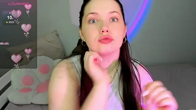 Snapshot of Rina_Bailey chatting on 02-17-25, 04:31 Rina Bailey online show from 02-17-25, 04:31