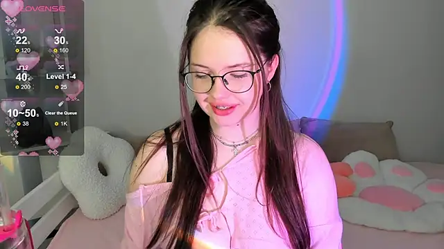 Snapshot of Rina_Bailey chatting on 03-22-25, 04:03 Rina Bailey online show from 03-22-25, 04:03