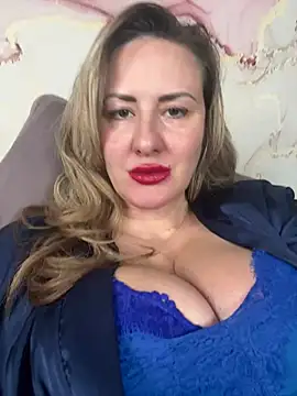 LanaShockk online show from 02-14-25, 07:12