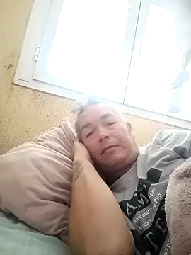 Snapshot of xxxx198756 chatting on 01-10-25, 11:00 xxxx198756 online show from 01-10-25, 11:00