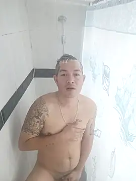 Snapshot of xxxx198756 chatting on 01-11-25, 07:05 xxxx198756 online show from 01-11-25, 07:05