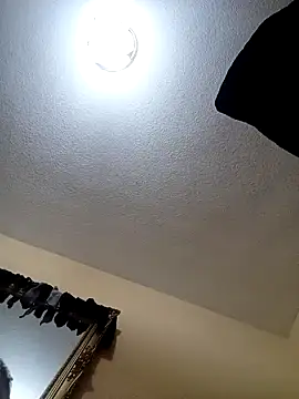 Snapshot of xxxx198756 chatting on 02-12-25, 02:24 xxxx198756 online show from 02-12-25, 02:24