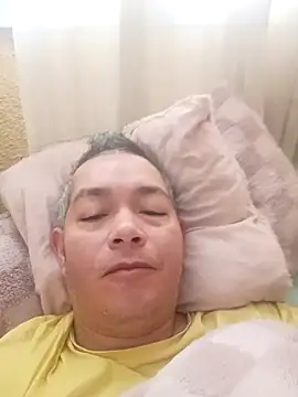 Snapshot of xxxx198756 chatting on 02-26-25, 11:30 xxxx198756 online show from 02-26-25, 11:30