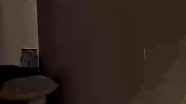 Snapshot of snowpanter chatting on 02-10-25, 08:53 snowpanter online show from 02-10-25, 08:53