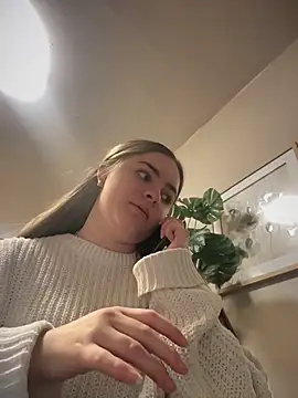 imlindapink online show from 11-25-25, 05:02