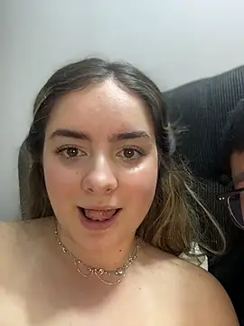 imlindapink online show from 12-02-25, 03:45