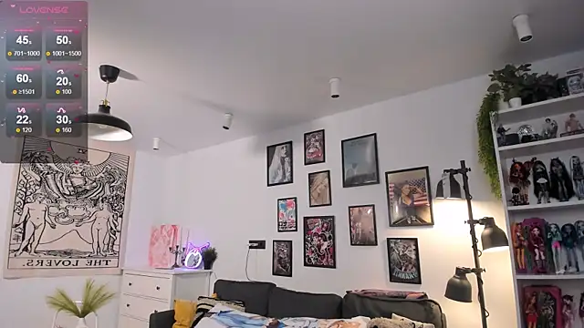 Snapshot of dani_murrr chatting on 02-28-26, 07:04 dani murrr online show from 02-28-26, 07:04