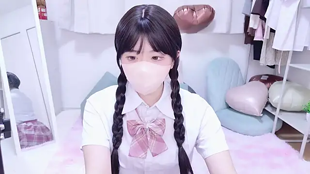 Snapshot of mito_310 chatting on 02-17-26, 03:03 mito 310 online show from 02-17-26, 03:03