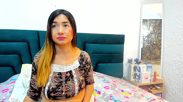 LisaWhite  online show from 03-13-25, 11:27