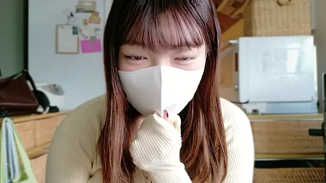 Snapshot of _Yui_ chatting on 11-10-25, 03:16 Yui online show from 11-10-25, 03:16