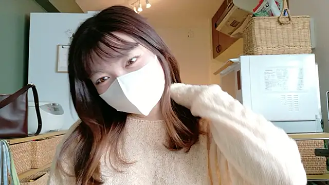 Snapshot of _Yui_ chatting on 11-12-25, 03:18 Yui online show from 11-12-25, 03:18