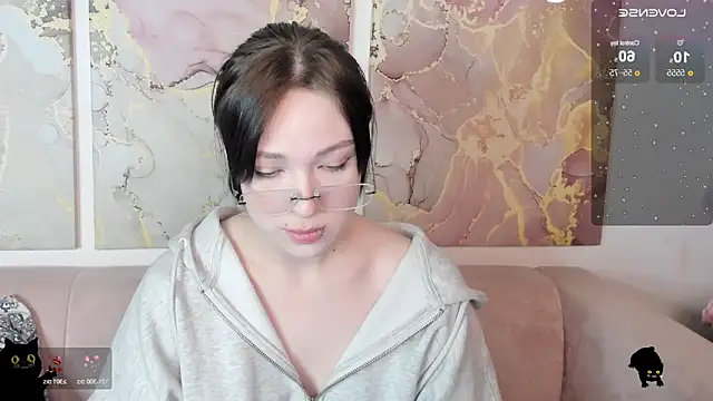 fiamoory online show from 05-20-26, 01:23
