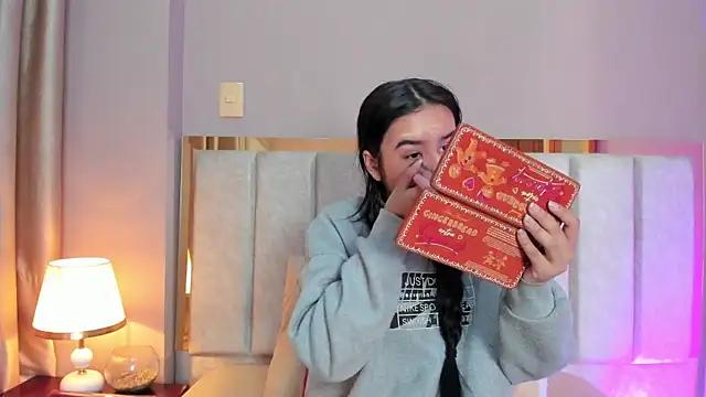 LaraGoldd online show from 02-07-26, 12:36