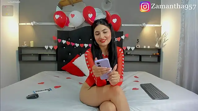 zamanthapalmer1 online show from 02-14-25, 04:20