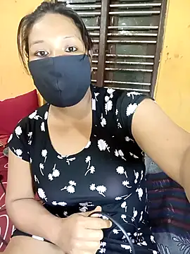 Radhikadavi879 online show from 01-23-25, 04:04