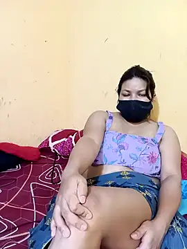 Radhikadavi879 online show from 02-22-25, 09:59