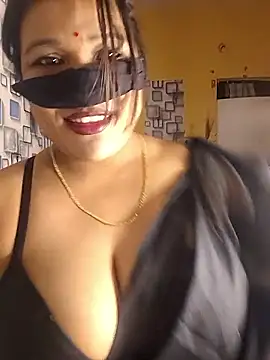 Radhikadavi879 online show from 09-30-25, 05:07