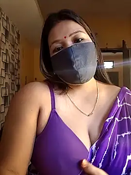 Radhikadavi879 online show from 10-10-25, 05:06