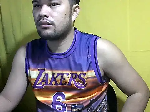 Snapshot of HairyHottestpinoyHandsome chatting on 05-23-26, 04:33 HairyHottestpinoyHandsome online show from 05-23-26, 04:33