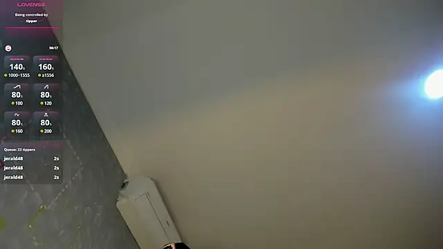 Snapshot of TOWERS21_ chatting on 01-24-25, 11:56 TOWERS21 online show from 01-24-25, 11:56