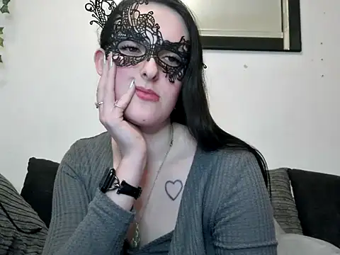 LexiSnowUK online show from 01-22-25, 07:24