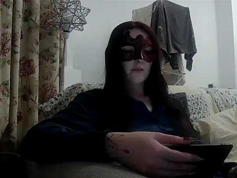 Snapshot of LexiSnowUK chatting on 02-05-26, 09:41 LexiSnowUK online show from 02-05-26, 09:41