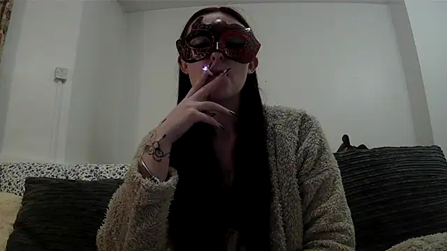 LexiSnowUK online show from 03-26-26, 09:42