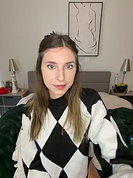 emma05 online show from 05-05-26, 05:59